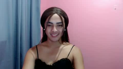 Snapshot of sexy_naughtyjasminxxx chatting on February 16, 3:37 am Jasmin online show from February 16, 3:37 am