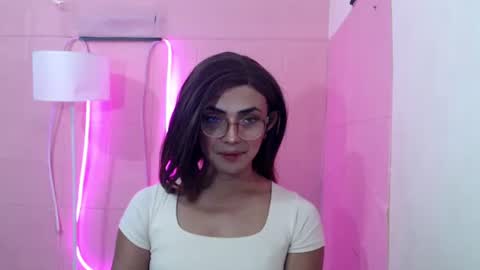 Snapshot of sexy_naughtyjasminxxx chatting on March 12, 2:12 pm Jasmin online show from March 12, 2:12 pm
