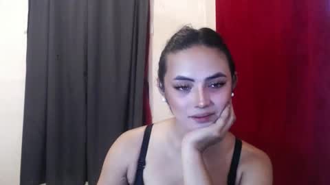 Snapshot of sexy_naughtyjasminxxx chatting on October 4, 1:33 am Jasmin online show from October 4, 1:33 am