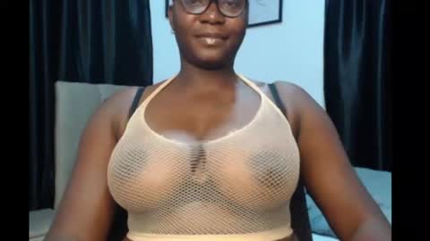 zoe online show from May 12, 5:52 pm