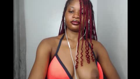 Sexy queen55 online show from March 19, 6:34 pm