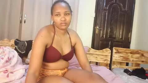 Snapshot of sexy_ros chatting on September 25, 3:27 am sexy_ros online show from September 25, 3:27 am
