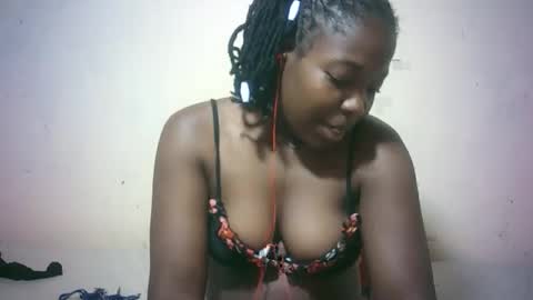 sexy_sandrah online show from October 9, 7:34 am