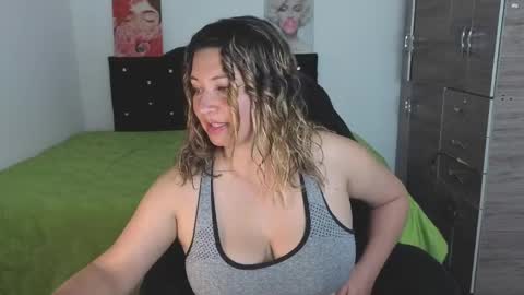 sexy_valeshca online show from May 27, 2:08 am
