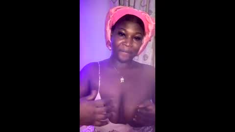 sexyafricandiva online show from June 4, 8:08 am