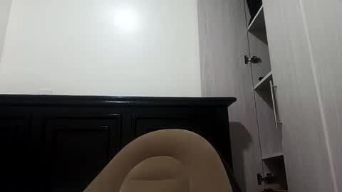 sexyafrobabe online show from April 9, 9:09 pm