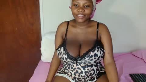 sexyangeliqua online show from October 12, 10:06 am