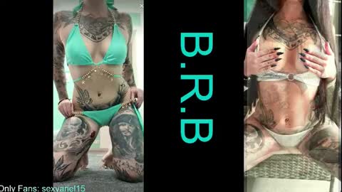 Snapshot of sexyariel15 chatting on September 17, 12:14 pm SexyAriel15 online show from September 17, 12:14 pm