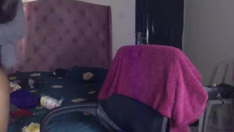 sexyass_goddess online show from May 14, 10:54 am