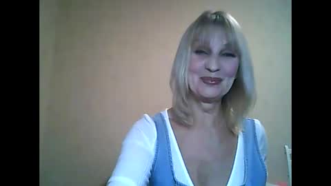 sexybabyforyou online show from October 31, 8:57 pm