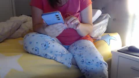 Sexyblonde4u58 online show from January 15, 3:43 am