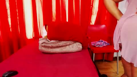 sexybustyboobs online show from November 13, 4:55 am