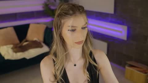 Celline online show from May 14, 1:33 am