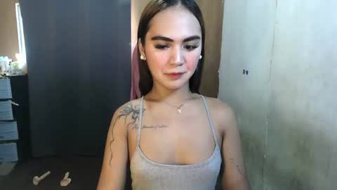 pretty Cheska online show from May 18, 3:16 am