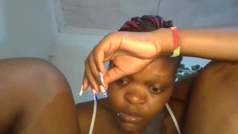 sexydee101436 online show from April 12, 10:34 pm