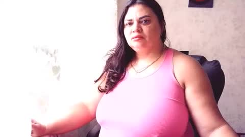 sexydollywoman online show from November 26, 7:42 am