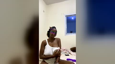 sexy ebony95 online show from April 9, 7:08 pm
