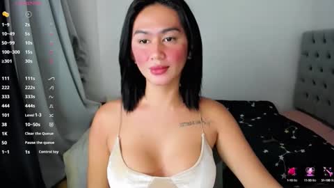 gigi online show from October 9, 9:30 pm