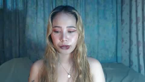 jean online show from December 19, 11:30 pm