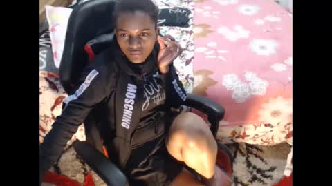 Snapshot of sexyjustin202 chatting on December 26, 1:51 am sexyjustin202 online show from December 26, 1:51 am