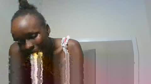 sexykiki18 online show from January 17, 6:37 pm