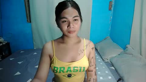 sexylars_xoxo online show from April 12, 1:25 pm