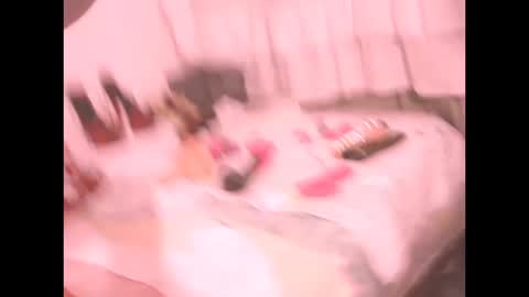 Snapshot of sexylilith421 chatting on October 15, 1:30 am Sexy Lilith online show from October 15, 1:30 am