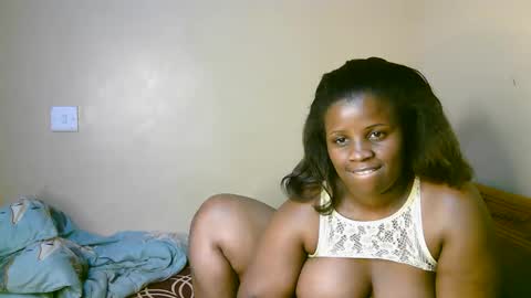 sexylucy33 online show from January 31, 8:40 pm