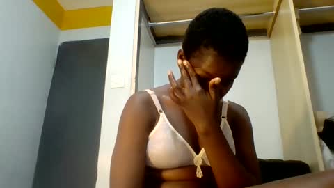 sexymelanin001 online show from September 27, 5:31 pm