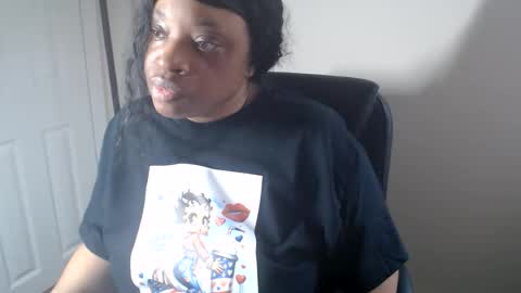 SexyMona online show from May 25, 3:00 pm
