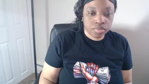 SexyMona online show from May 16, 4:39 pm