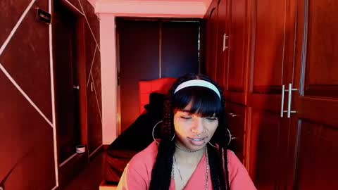 N A F online show from March 10, 7:07 pm