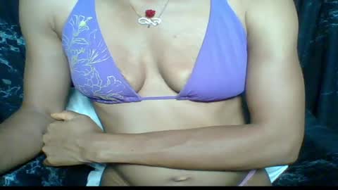 sexypussy000 online show from May 19, 3:46 am