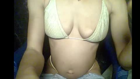 sexypussy000 online show from February 7, 2:59 am