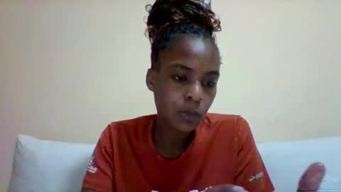 DOVY ACHIENG online show from February 25, 6:55 pm