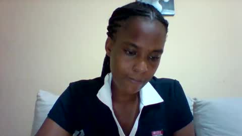DOVY ACHIENG online show from January 21, 7:28 pm