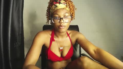 Darkskinned Rae online show from May 6, 11:20 pm