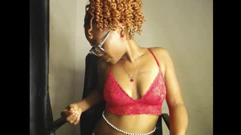 Darkskinned Rae online show from May 4, 8:23 pm