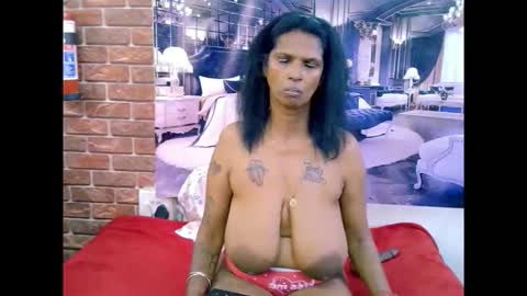 sexyva4u2luv online show from March 26, 9:22 am