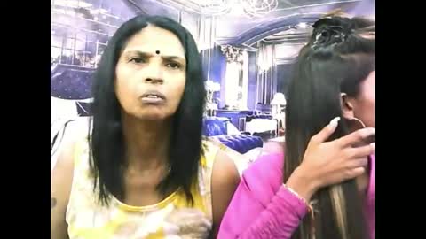 sexyva4u2luv online show from November 6, 5:57 am