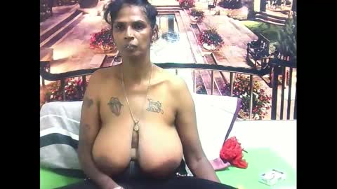 sexyva4u2luv online show from February 21, 4:59 pm