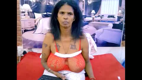 sexyva4u2luv online show from April 28, 5:55 am