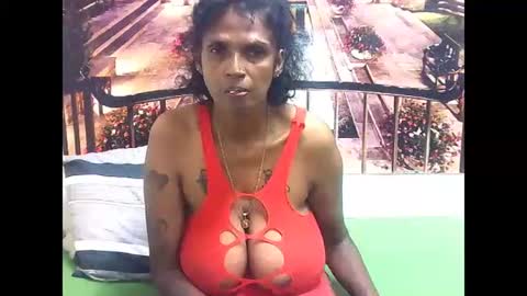 sexyva4u2luv online show from January 26, 7:41 pm