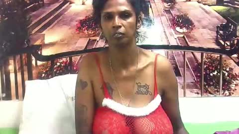 sexyva4u2luv online show from February 6, 6:51 am