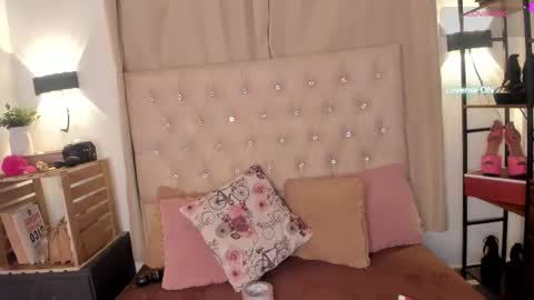 lily online show from January 5, 6:22 pm