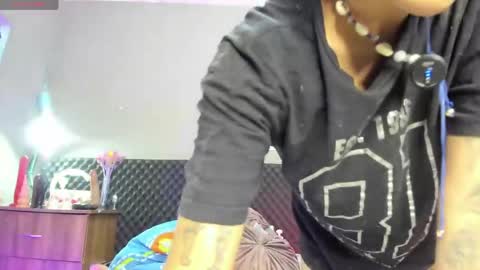 shadia online show from May 9, 11:29 pm