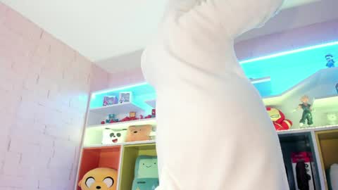 shaidy_scott online show from May 26, 1:38 am