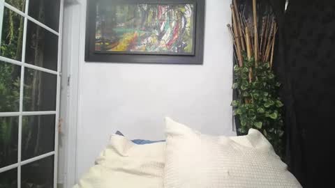 Shaila online show from February 10, 8:10 pm