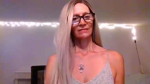 Shaman Woman online show from October 20, 5:38 pm