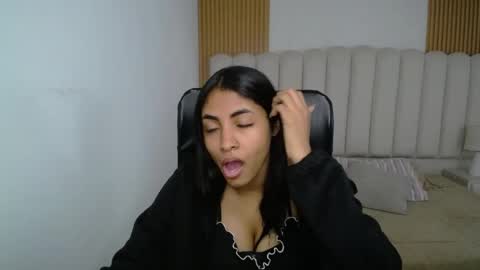 shanelle online show from May 23, 12:25 pm